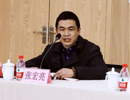 张宏亮.jpg 张宏亮.jpg