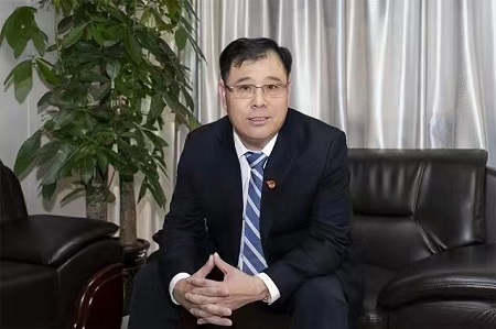 朱农浩.jpg 朱农浩.jpg