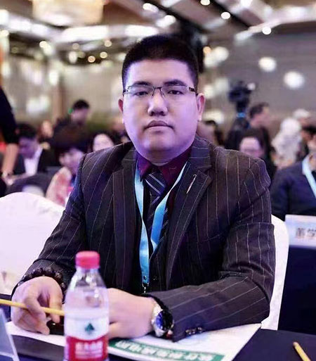 李磊.jpg 李磊.jpg