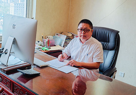 陈长勇.jpg 陈长勇.jpg