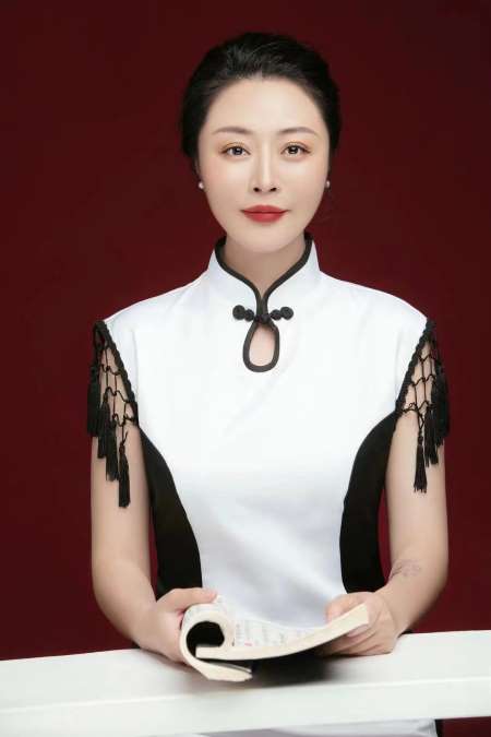 唐菀婕.jpg 唐菀婕.jpg