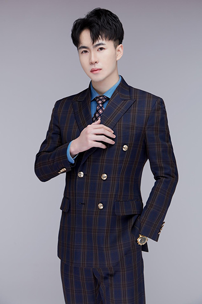 王皓田.jpg 王皓田.jpg